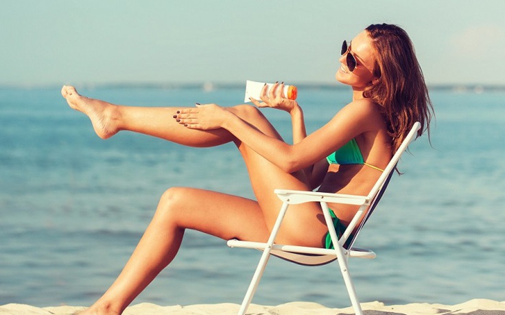 Top 9 kem chống nắng đi biển giúp da không cháy nắng, đen sạm và lem kem
