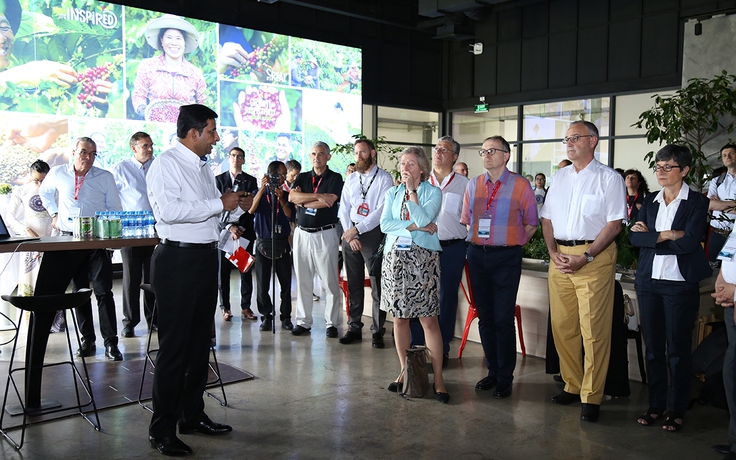 Lãnh đạo Chính phủ Thụy Sỹ thăm Nhà máy Nestlé Việt Nam