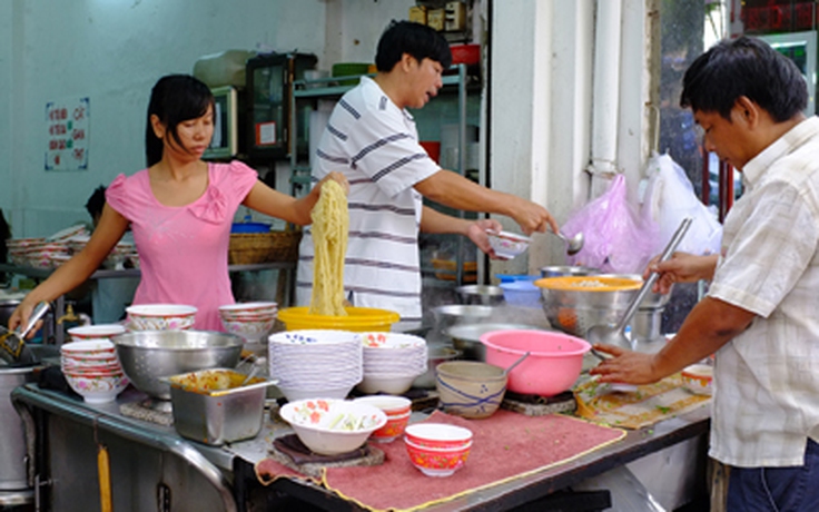 “Điểm danh” những quán mì lâu đời ở Sài Gòn