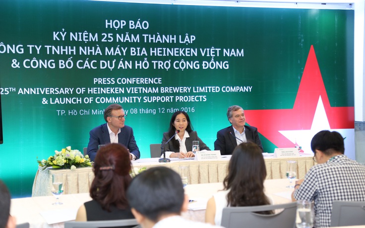 Lắp xe đạp nước cho người dân vừa tập thể dục vừa cải tạo kênh Nhiêu Lộc