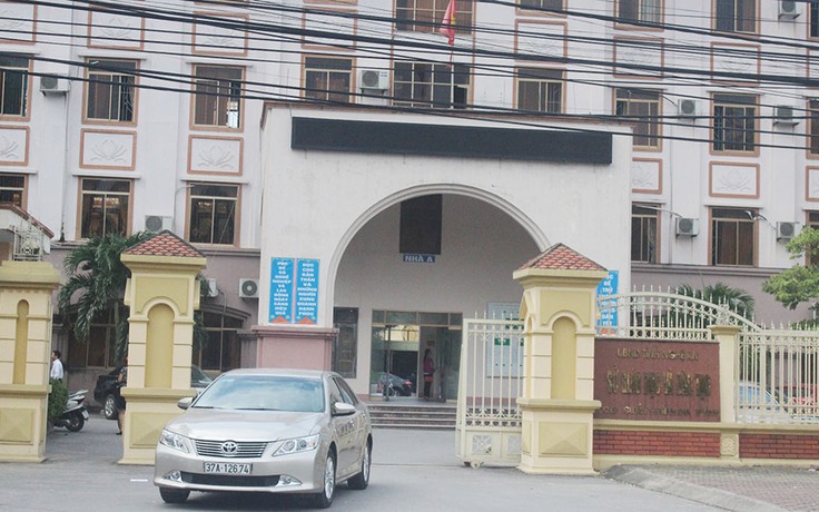 Giám đốc Sở Giáo dục - Đào tạo tỉnh Nghệ An lại bị kiện ra tòa