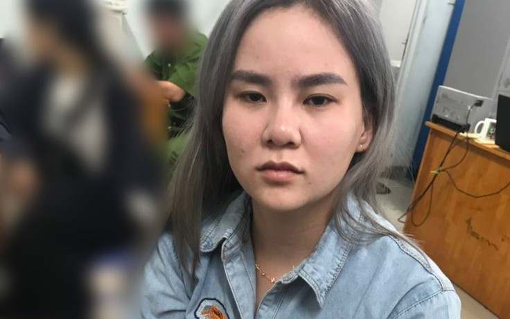 TP.HCM: Bắt 'tú bà' 23 tuổi cầm đầu đường dây gái gọi ở Q.Bình Thạnh TP.HCM: Bắt 'tú bà' 23 tuổi cầm đầu đường dây gái gọi ở Q.Bình Thạnh