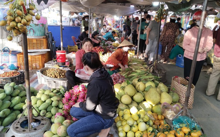 Chợ quê ngày 30 tết ở miền Tây sông nước có gì đặc biệt?