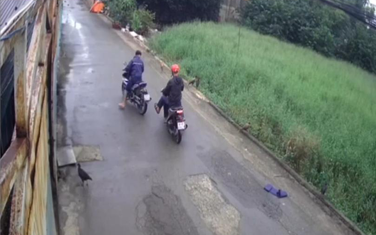 TP.HCM: Ngang nhiên trộm xe máy trước cửa nhà dân
