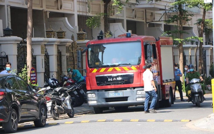 TP.HCM: Cháy nhà cả khu dân cư hoảng loạn