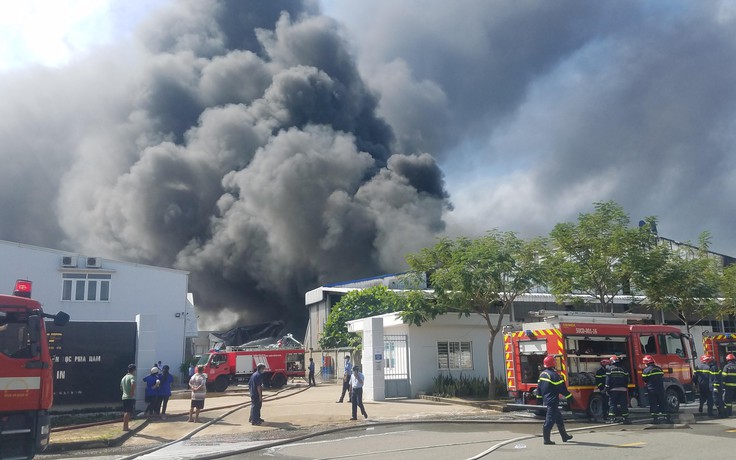 TP.HCM: Cháy lớn ở Khu công nghiệp Tân Phú Trung, Củ Chi