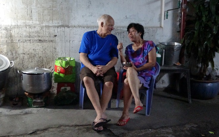 Cựu binh Mỹ gặp lại cô gái Biên Hòa sau nửa thế kỷ: 'Tôi thật ngốc...'