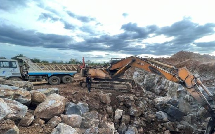 Đồng Nai: Phát hiện cơ sở khai thác, chế biến đá trái phép quy mô lớn ở Định Quán