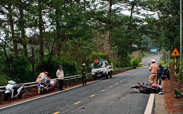 Đà Lạt: Tai nạn trên đèo Prenn, người đi xe máy tử vong sau cú va chạm với xe buýt