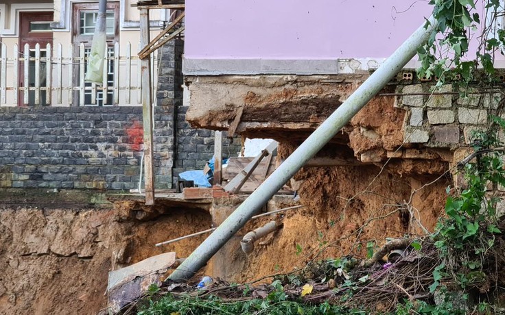 Vụ sạt lở đất ở Đà Lạt: Khắc phục chưa kịp thời, còn lúng túng
