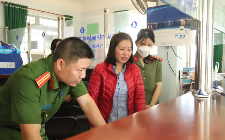 Lâm Đồng: Bắt giam nữ cán bộ địa chính xã chiếm đoạt 1,3 tỉ đồng
