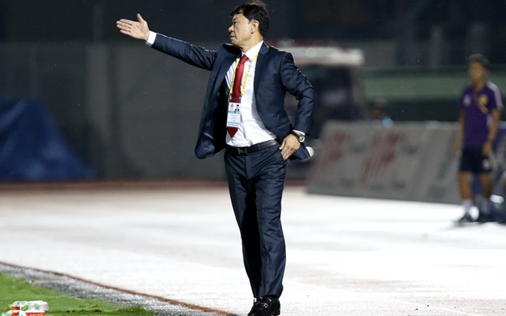 HLV Chung Hae-seong xuất sắc nhất, Văn Hậu ẵm giải cầu thủ trẻ giỏi nhất V League