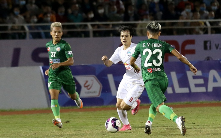 V-League trở lại: Hải Phòng đấu Hà Nội không khán giả, Kiatisak vẫn chờ tỉnh Gia Lai