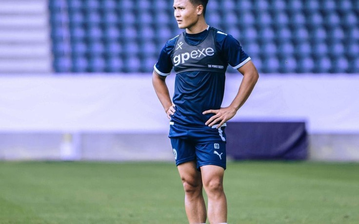 Quang Hải tiếp tục đối đầu với những ‘đối thủ’ cạnh tranh nào ngay tại Pau FC?