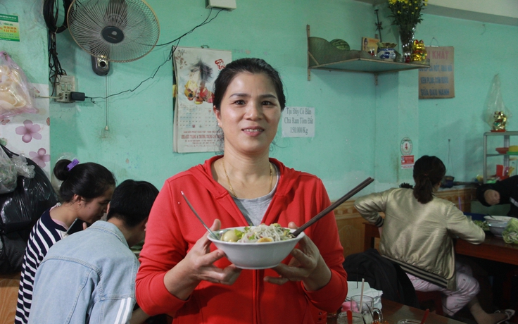 Bún cua 'thối', ai lỡ ăn dễ ghiền