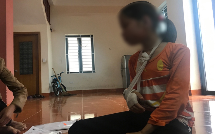Bé gái 9 tuổi bị khống chế vào vườn chuối xâm hại tình dục