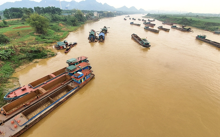 Bộ TN-MT 'sốt ruột' tình trạng sạt lở do khai thác cát sỏi