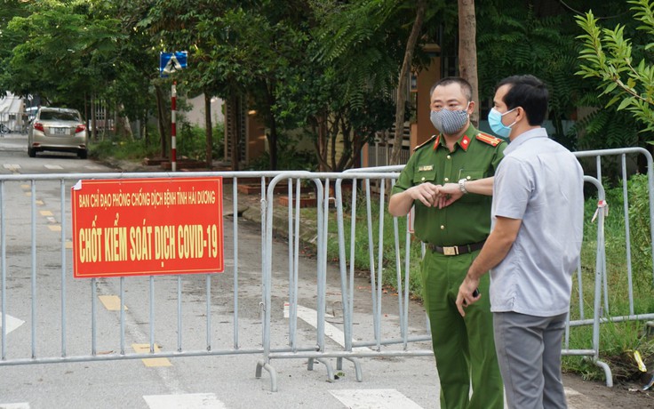 Thành phố Hải Dương yêu cầu người dân đeo khẩu trang khi ra khỏi nhà