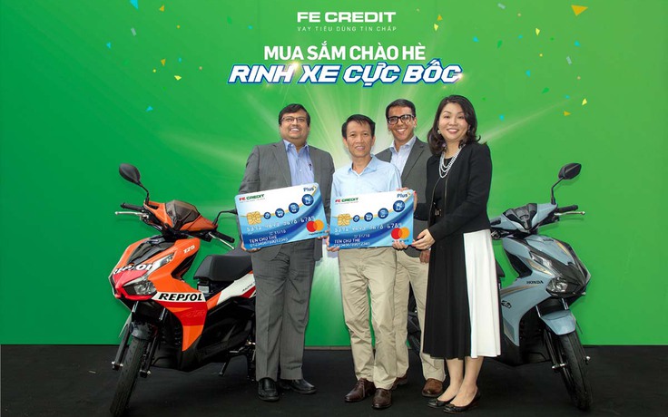 FE CREDIT tung chương trình khuyến mãi với giải thưởng 60 xe Honda Air Blade
