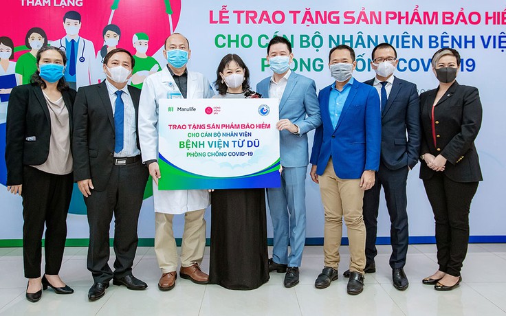 Manulife Việt Nam tri ân các bác sĩ tại các bệnh viện phụ sản