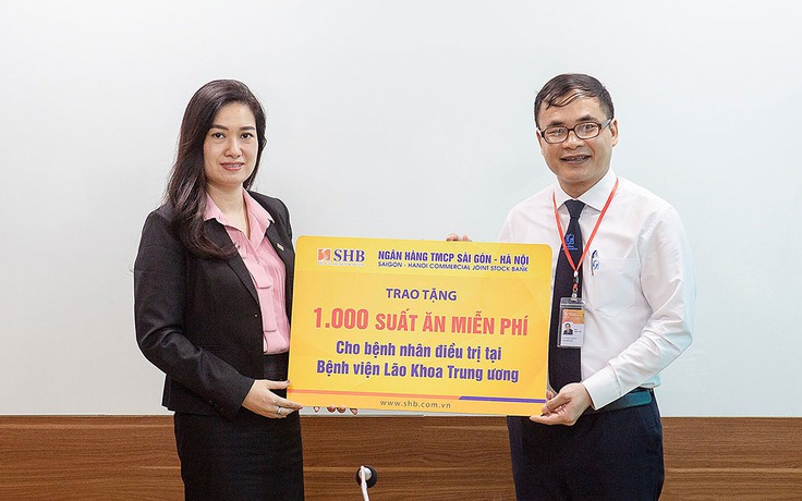 SHB ủng hộ 1.000 suất ăn cho bệnh nhân Bệnh viện Lão khoa Trung ương