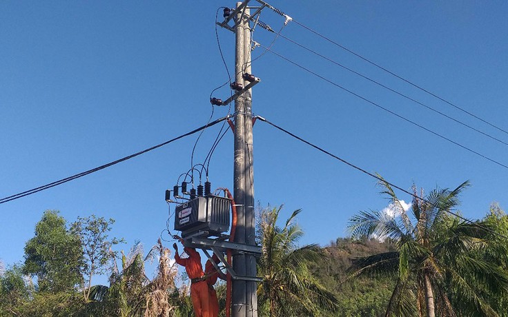 PC Phú Yên: Đóng điện hai trạm biến áp ở Hóc Bò và Diêm Trường