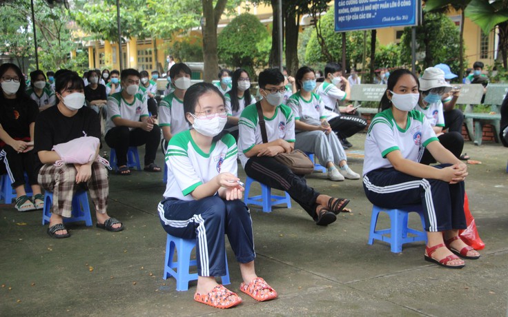 Học sinh đi học trở lại, xuất hiện F0 trong lớp, phải xử lý thế nào?