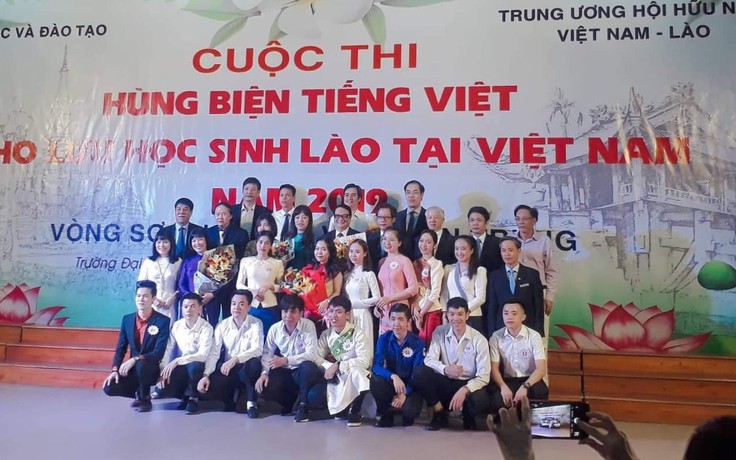 Lưu học sinh Lào hùng biện tiếng Việt