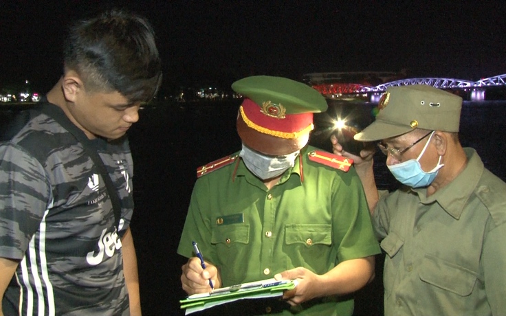 Thừa Thiên - Huế tạm dừng một số hoạt động từ 0 giờ ngày 12.5 phòng Covid-19