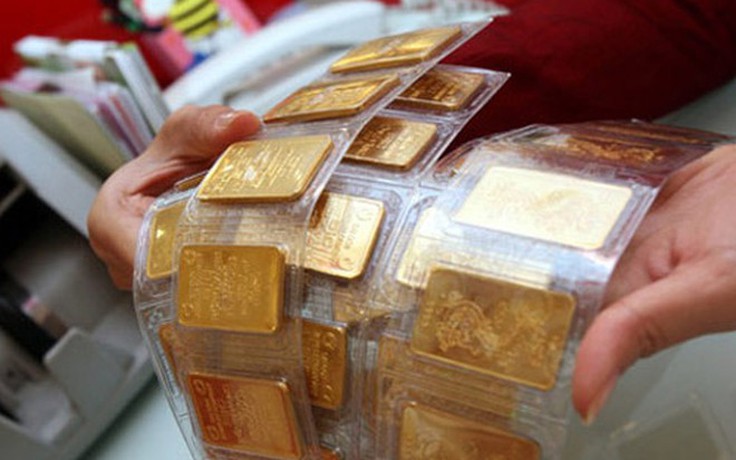 Giá vàng hôm nay 28.2.2021: thế giới giảm 1,2 triệu đồng, trong nước giảm 150.000 đồng