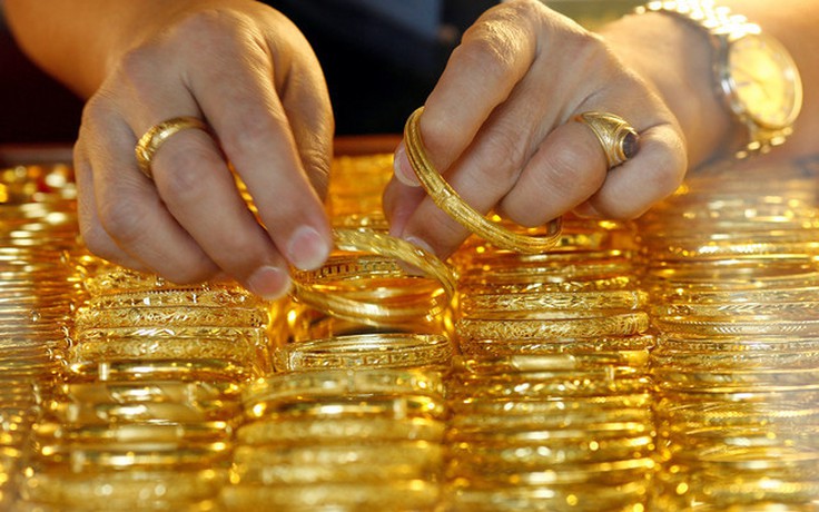 Giá vàng hôm nay 13.8.2021: Vàng miếng SJC lại cao hơn vàng nhẫn 6 triệu đồng/lượng