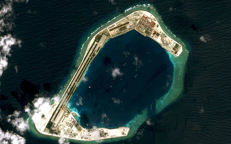 Trung Quốc tiếp tục mở rộng đảo nhân tạo phi pháp tại đá Su Bi