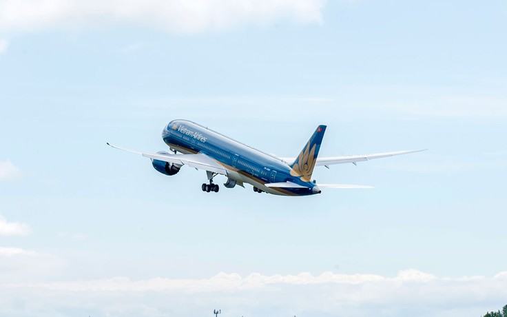 Tiếp viên nhiễm Covid-19 bay từ Anh về, Vietnam Airlines cách ly phi hành đoàn