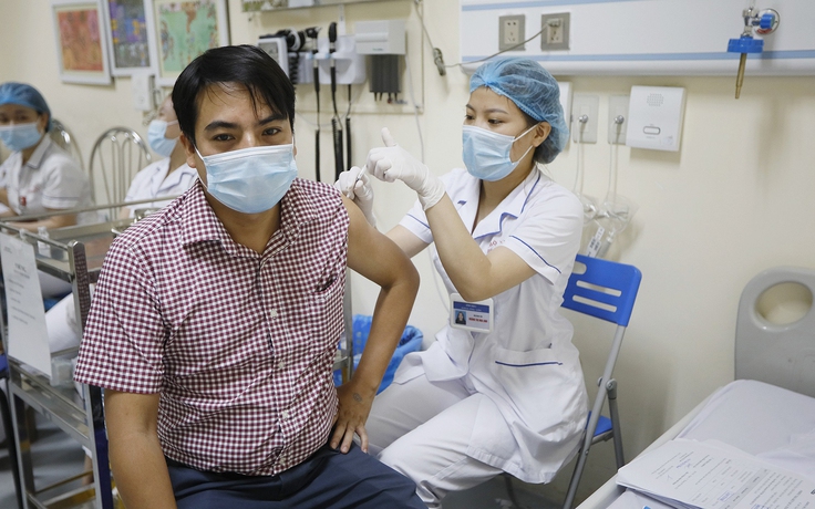 Hà Nội sẽ tiêm vắc xin cho 5,1 triệu dân: Ai được ưu tiên tiêm trước?