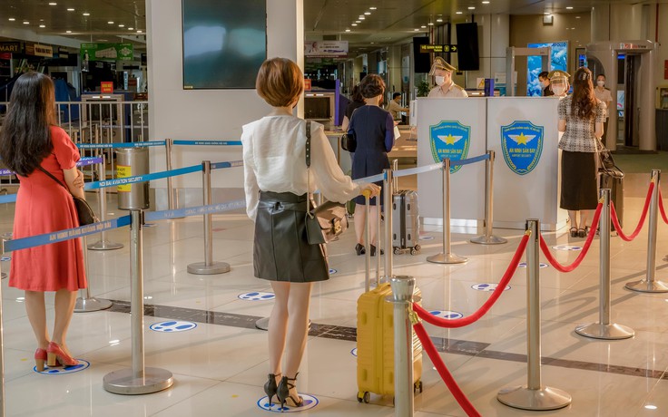 Hành khách 'sốt' 37,5 độ qua 2 lần đo sẽ bị từ chối bay tại Nội Bài