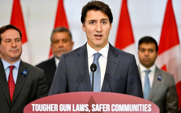Canada chính thức 'đóng băng' thị trường súng ngắn trên toàn quốc