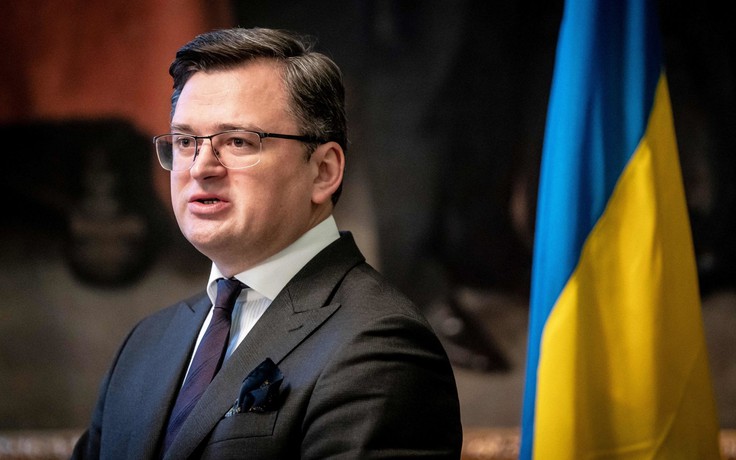 Ukraine phàn nàn vì một số nước có vũ khí nhưng không chịu bán cho Kyiv Ukraine phàn nàn vì một số nước có vũ khí nhưng không chịu bán cho Kyiv