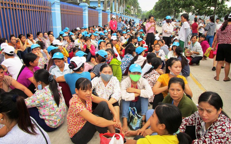 Hàng nghìn công nhân giày tại Thanh Hóa vẫn tiếp tục đình công