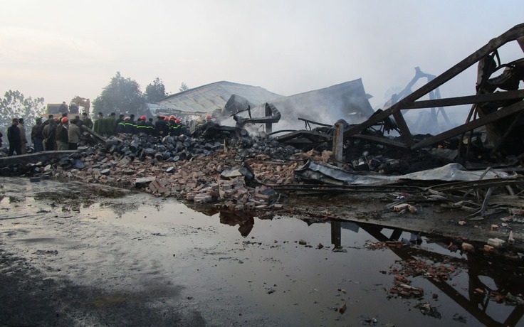 Vụ cháy nhà máy bánh kẹo ở Thanh Hóa: Tìm thấy thi thể một công nhân