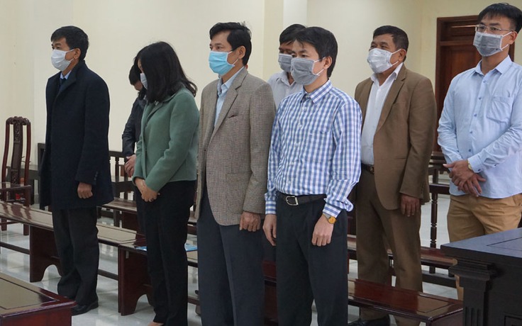 Bắt đầu xét xử vụ 5 cán bộ Thanh tra tỉnh Thanh Hóa nhận hối lộ