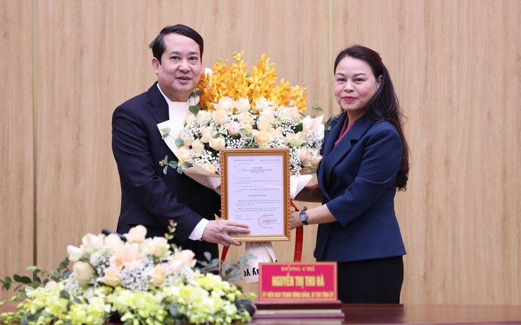 Ông Mai Văn Tuất làm Phó bí thư Tỉnh ủy Ninh Bình