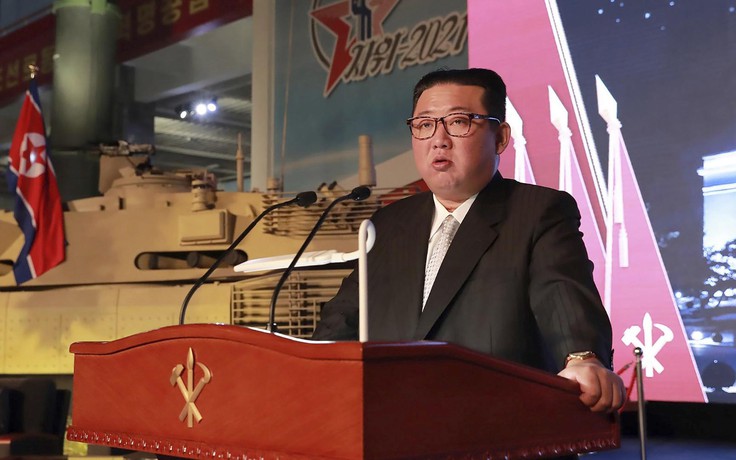 Tình báo Hàn Quốc cho rằng ông Kim Jong-un đã giảm 20 kg