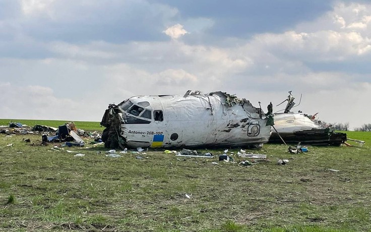 Ukraine điều tra nguyên nhân vụ rơi máy bay vận tải AN-26