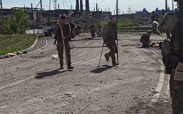 Chiến sự Ukraine đến chiều 19.5: hơn 1.750 binh sĩ Ukraine rời khỏi nhà máy thép Azovstal