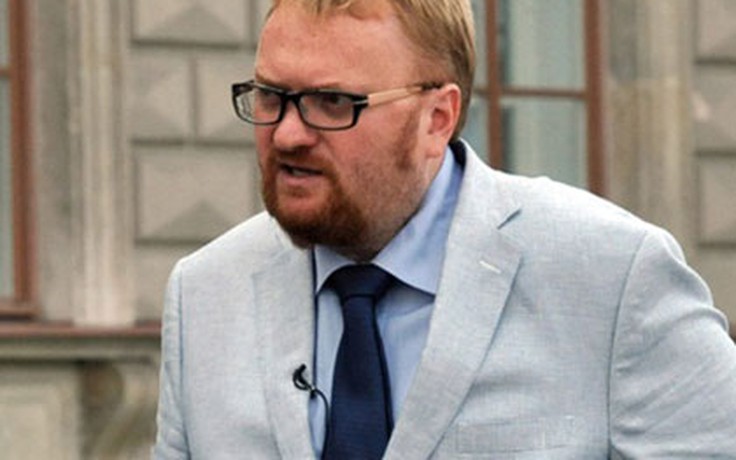 Nghị sĩ Nga ‘thân chinh’ bắt người đồng tính