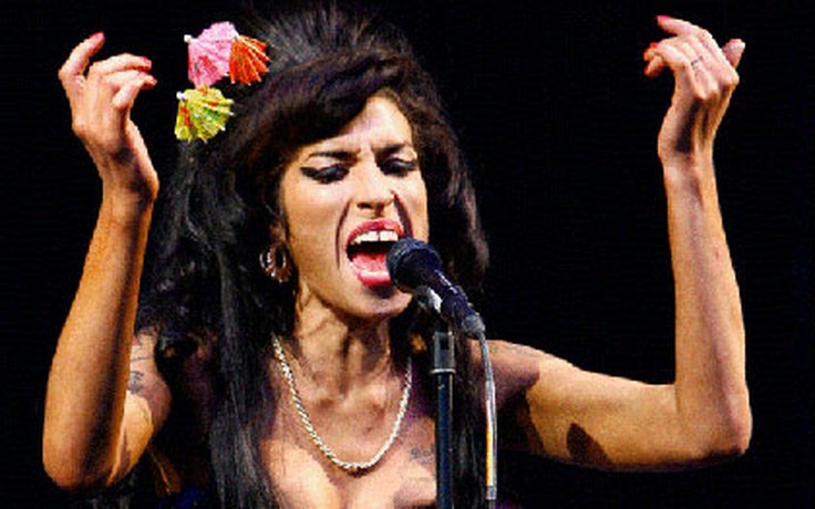 Amy Winehouse và những bí ẩn gây tranh cãi