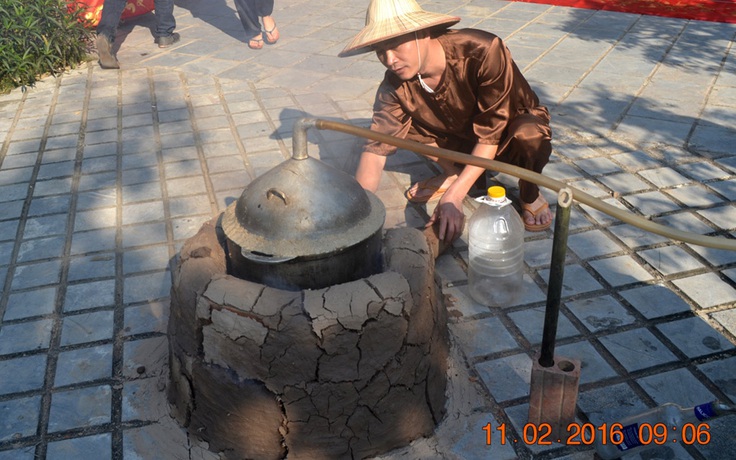 Chợ quê tái hiện không gian tết xưa thu hút khách du lịch ở Phong Nha
