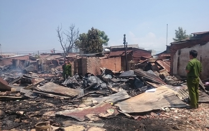 Hỏa hoạn thiêu rụi 50 ki ốt, nhà tại khu chợ cũ Tân Hội
