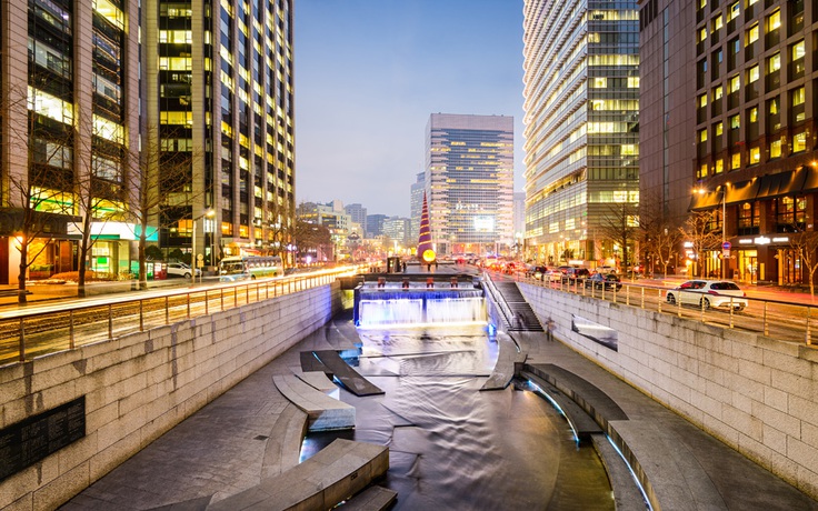 Đi Cheonggyecheon nhớ Hàng Bàng ở Sài Gòn