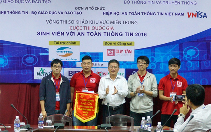SV Duy Tân giành giải Nhất, Nhì, Ba Vòng Sơ khảo 'SV với An toàn thông tin'